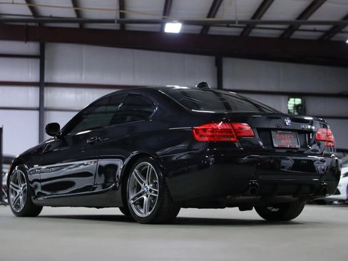 Used 2011 BMW 335is Coupe image 16