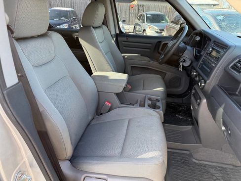 Used 2010 Honda Ridgeline RT image 38
