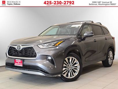 Used 2023 Toyota Highlander Platinum