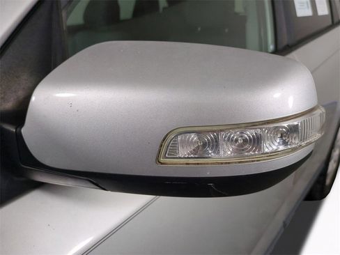 Used 2013 Kia Sorento LX image 12