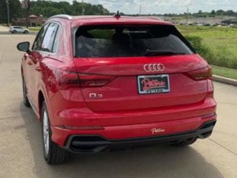 Used 2023 Audi Q3 2.0T Premium AWD/4WD image 4