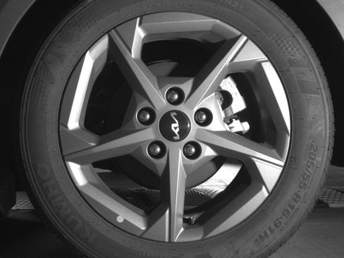 Used 2025 Kia K4 LXS image 14