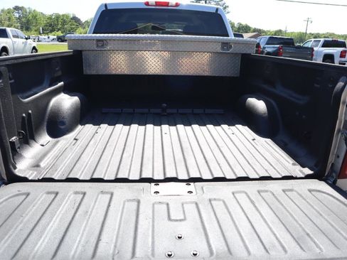 Used 2013 GMC Sierra 2500 SLE w/ HD SLE Premium Package AWD/4WD image 9