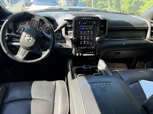 Used 2020 RAM 2500 Limited AWD/4WD image 2