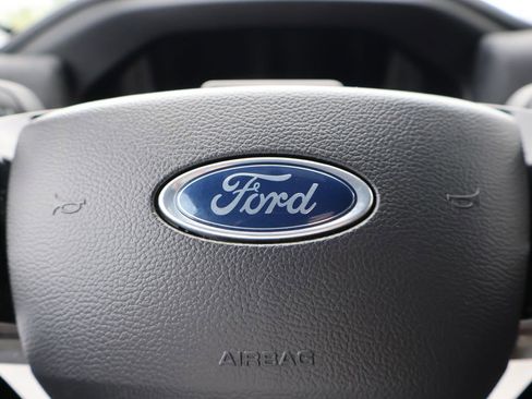 Used 2025 Ford Explorer ST-Line w/ ST-Line Street Pack AWD/4WD image 28