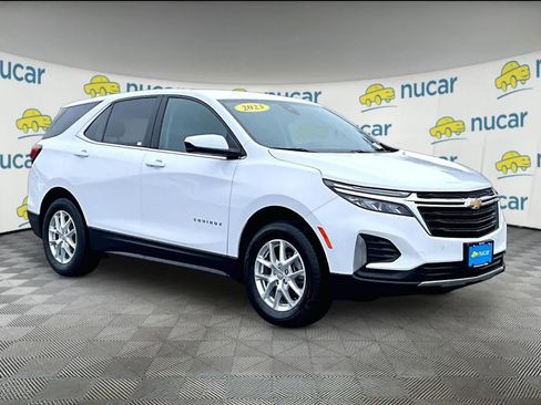 Used 2023 Chevrolet Equinox LT image 1