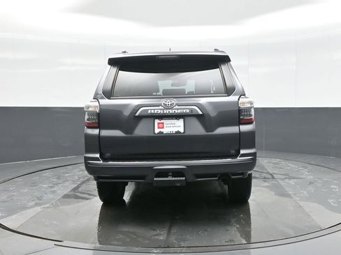 Certified 2022 Toyota 4Runner TRD Sport image 6