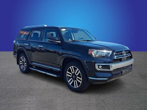 Used 2024 Toyota 4Runner Limited AWD/4WD image 3
