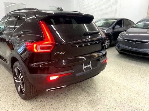 Used 2020 Volvo XC40 T5 R-Design image 38