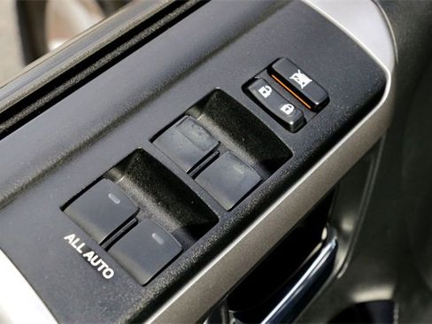 Used 2023 Toyota 4Runner SR5 Premium image 23