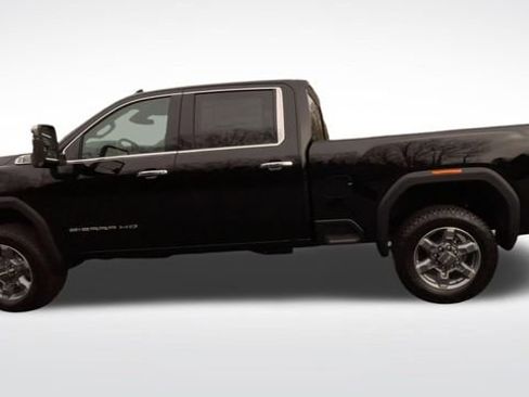 New 2026 GMC Sierra 3500 SLT image 7