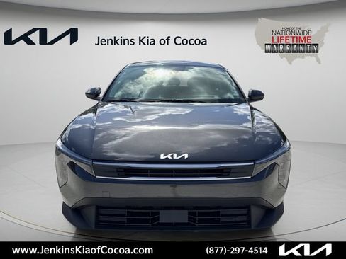 New 2026 Kia K4 FWD image 10