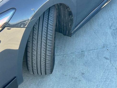 Used 2025 Toyota Camry SE image 9