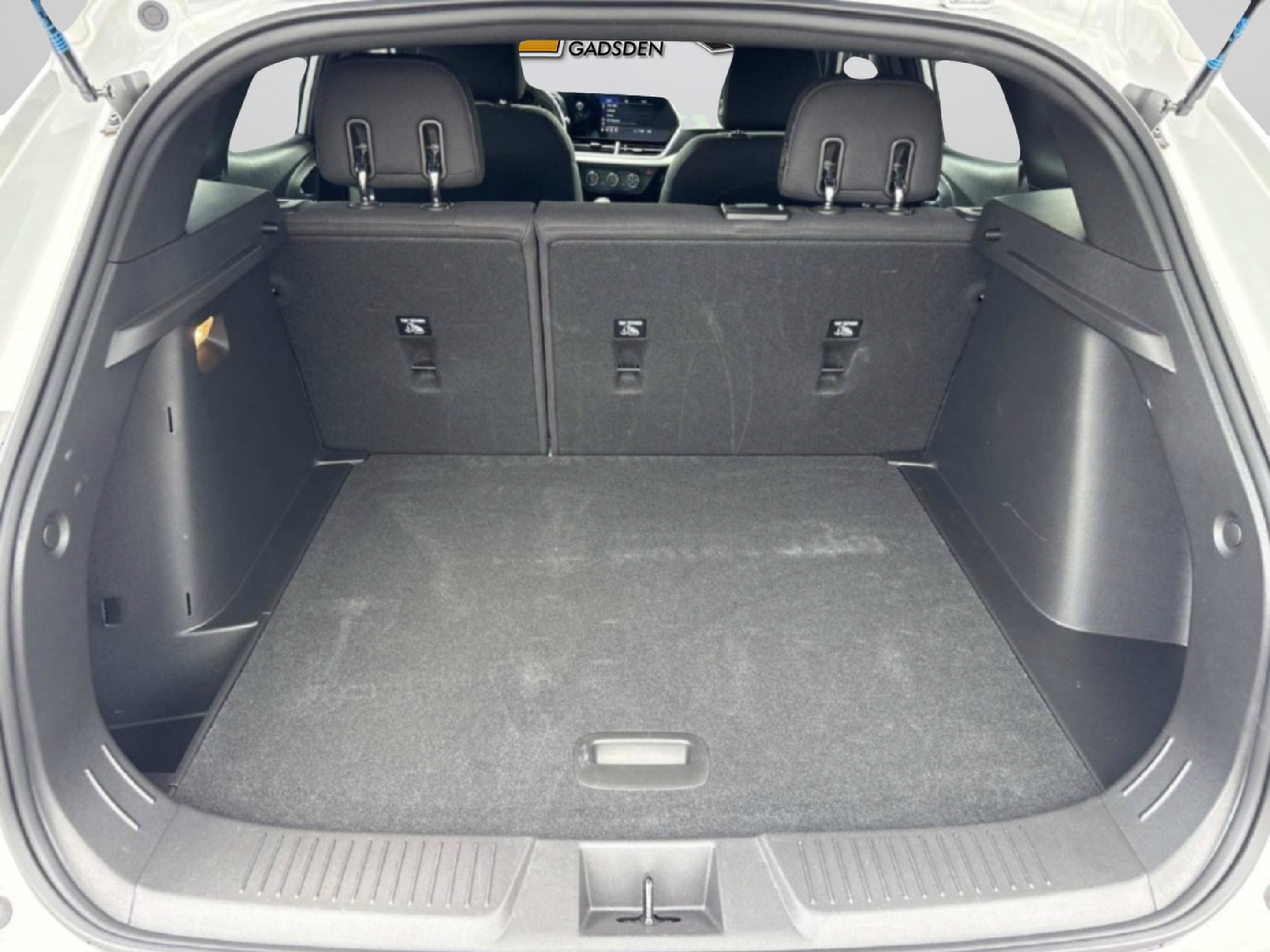 Used 2025 Chevrolet Trax RS FWD image 20