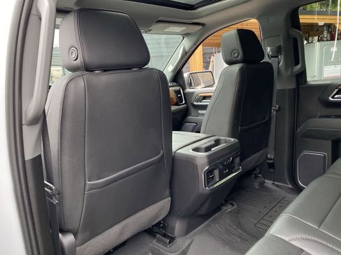 Used 2023 GMC Sierra 1500 Denali w/ Denali Reserve Package AWD/4WD image 15
