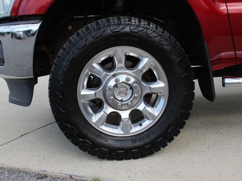 Used 2015 Ford F250 Lariat w/ Lariat Interior Package AWD/4WD image 9