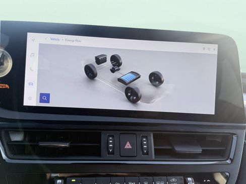 Used 2025 Lexus ES 300h F Sport image 49