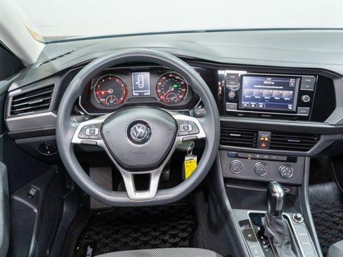 Used 2019 Volkswagen Jetta S FWD image 11