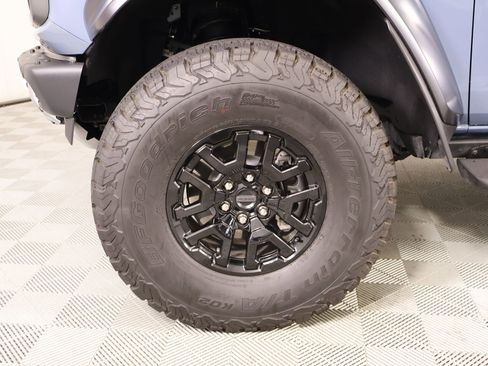 Used 2025 Ford Bronco Raptor image 18