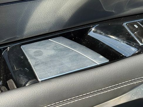 Certified 2025 Cadillac Lyriq Luxury w/ LPO, Floor Liner Package AWD/4WD image 19