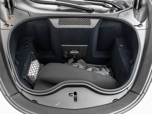 New 2025 McLaren GTS image 18