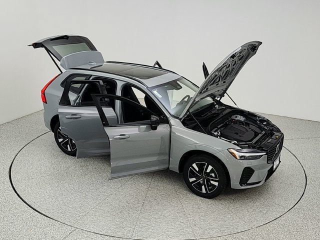 New 2027 Volvo XC60 B5 Core AWD/4WD image 40