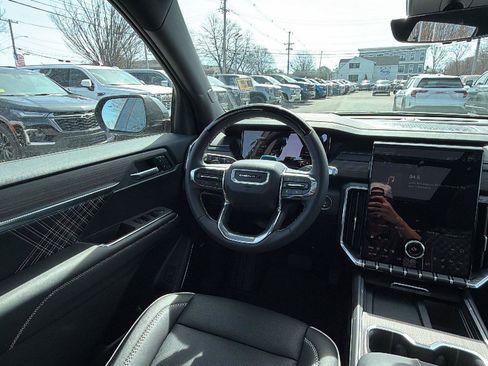 New 2026 GMC Acadia Denali w/ Super Cruise Package AWD/4WD image 22