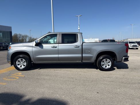 Used 2023 Chevrolet Silverado 1500 LT w/ Protection Package AWD/4WD image 6