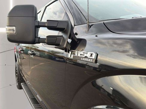 Used 2019 Ford F150 Lariat image 31