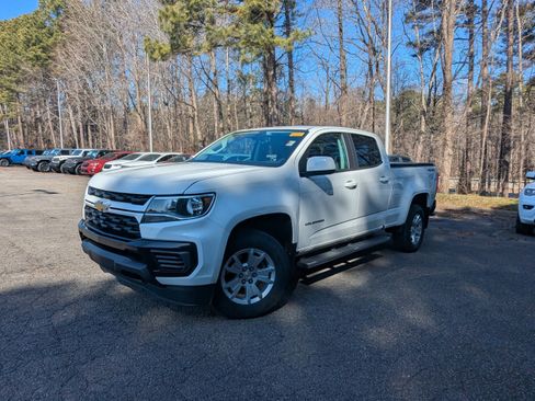Used 2022 Chevrolet Colorado LT image 1