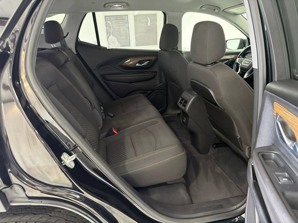 Used 2021 GMC Terrain SLE w/ Driver Convenience Package AWD/4WD image 24