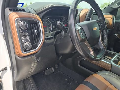 Used 2023 Chevrolet Silverado 2500 High Country w/ Technology Package AWD/4WD image 20
