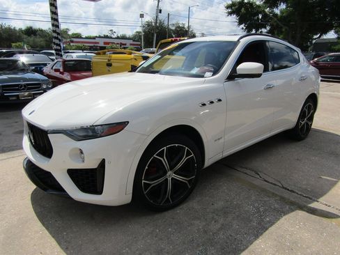 Used 2019 Maserati Levante GranSport AWD/4WD image 1