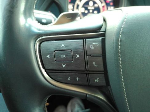 Used 2018 Lexus LS 500 w/ Interior Upgrade Package image 36