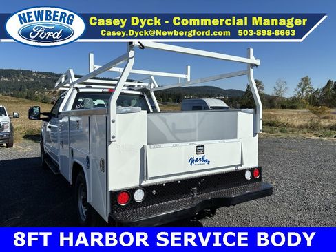 New 2025 Ford F250 XL w/ XL Chrome Package image 5