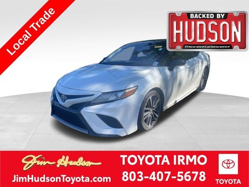 Used 2019 Toyota Camry XSE FWD image 1