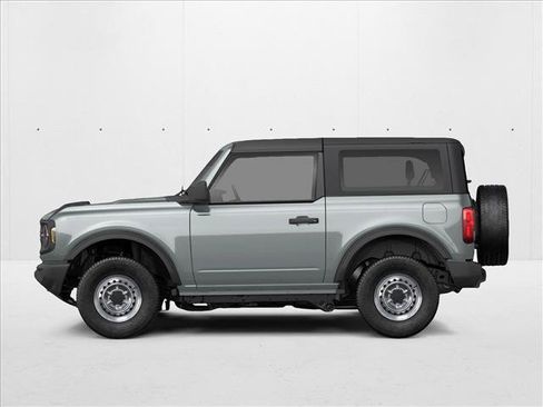 New 2026 Ford Bronco 2-Door image 2