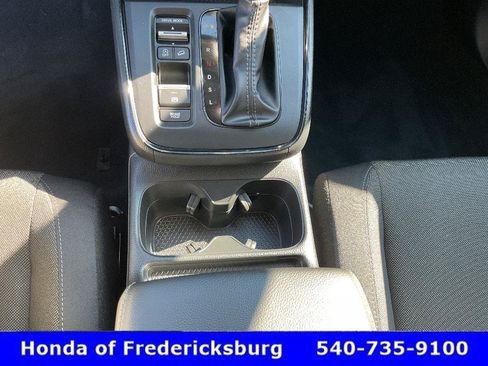 Certified 2026 Honda CR-V EX image 38