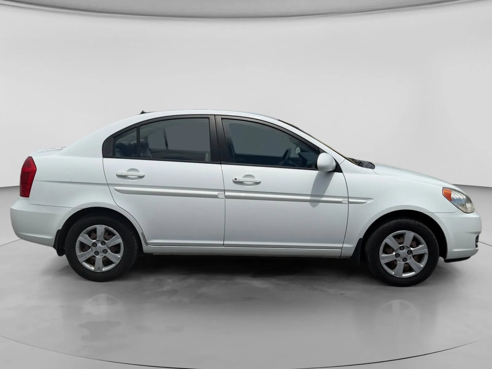 Used 2006 Hyundai Accent GLS FWD image 6