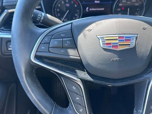Used 2024 Cadillac XT5 Premium Luxury w/ Technology Package AWD/4WD image 23