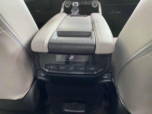 Certified 2025 Toyota Grand Highlander AWD Hybrid image 21