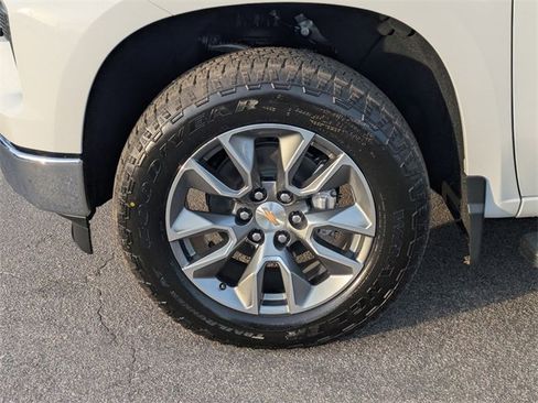 New 2026 Chevrolet Silverado 1500 LT image 8