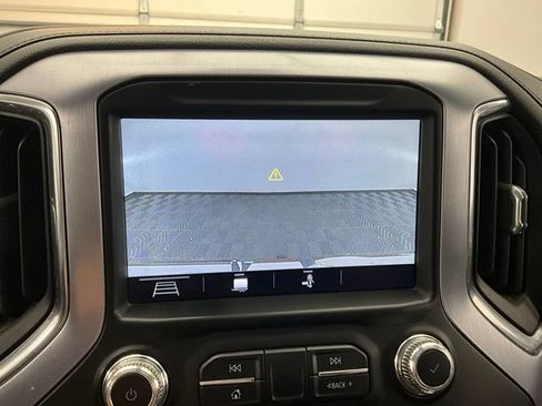 Used 2019 GMC Sierra 1500 SLT w/ SLT Premium Plus Package AWD/4WD image 6