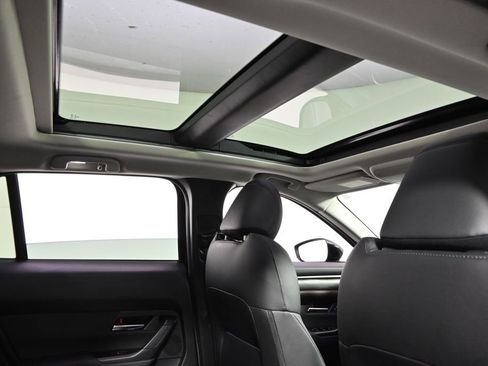 Used 2025 MAZDA CX-50 2.5 Hybrid w/ Premium Plus Pkg image 17