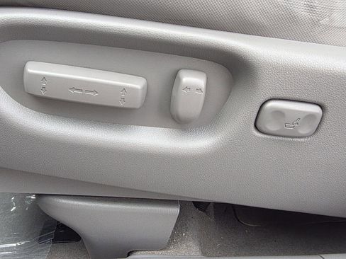 Used 2009 Honda CR-V EX-L image 21