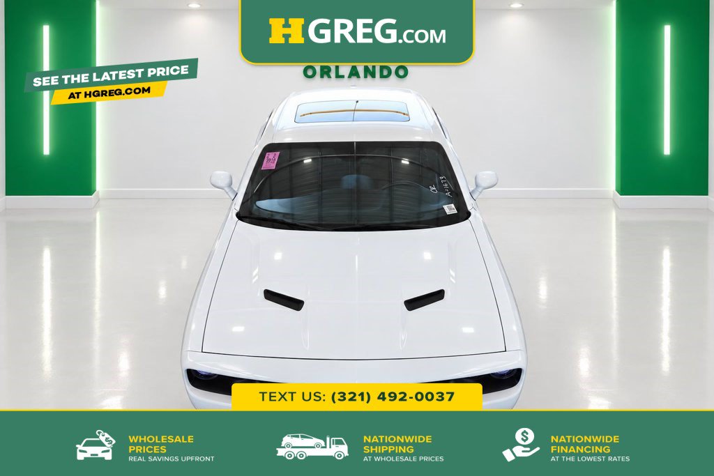 Used 2018 Dodge Challenger SXT RWD image 1