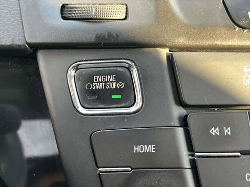 Used 2013 Buick Regal Premium image 28