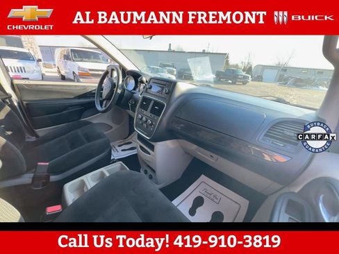 Used 2016 Dodge Grand Caravan SE w/ Quick Order Package 29E SE FWD image 16