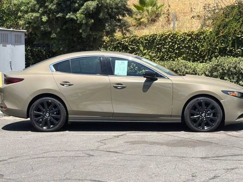 Used 2024 MAZDA MAZDA3 s AWD/4WD image 3