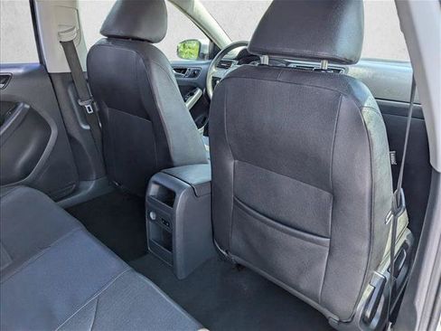 Used 2012 Volkswagen Jetta SE FWD image 29